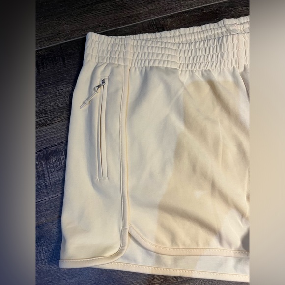 Old Navy High Rise Yellow Shorts - Picture 2 of 6